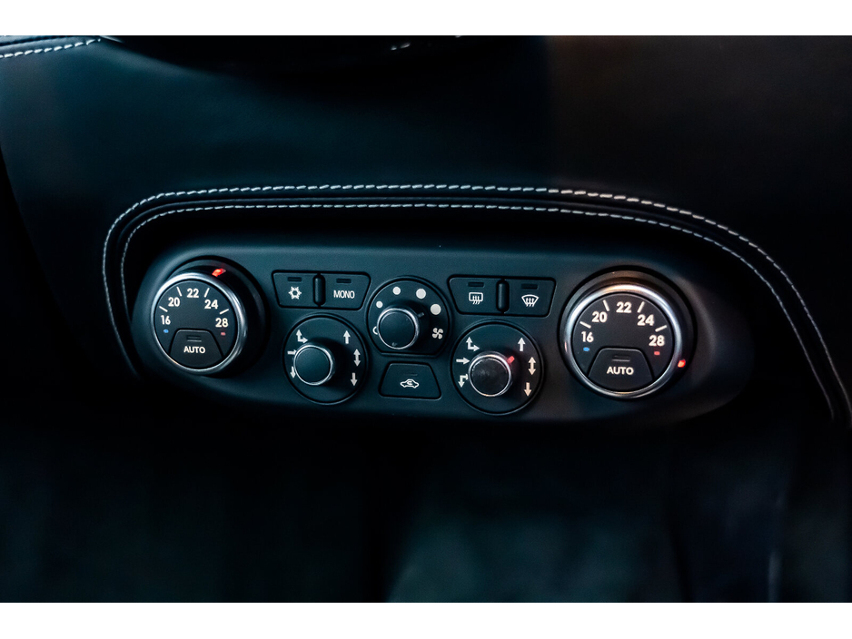 2013 Ferrari 458  €249,950