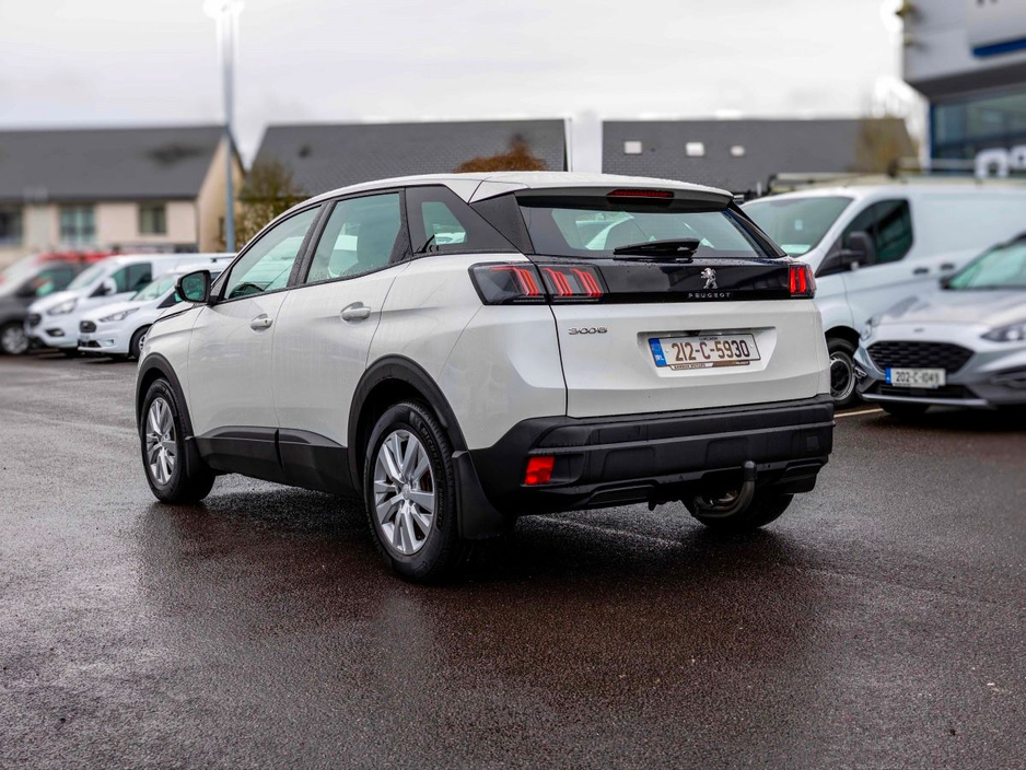 2021 Peugeot 3008 - image 13