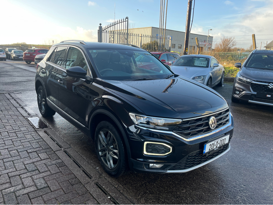 2020 Volkswagen T-Roc 2.0 tdi automatic €26,000