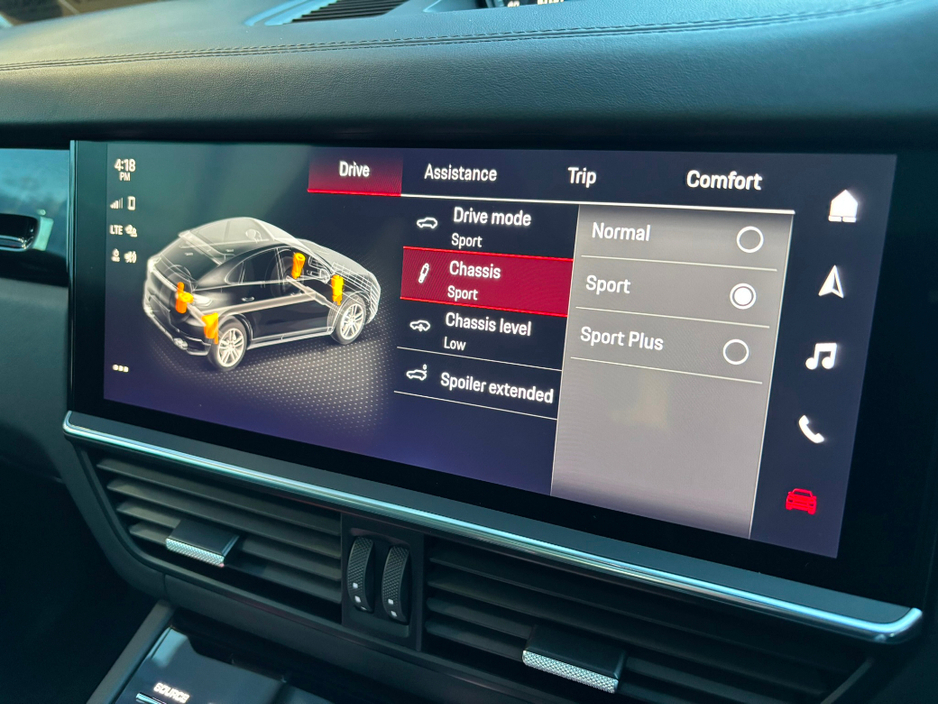 2022 Porsche Cayenne Coupe 3.0 V6 e-hybrid €73,995