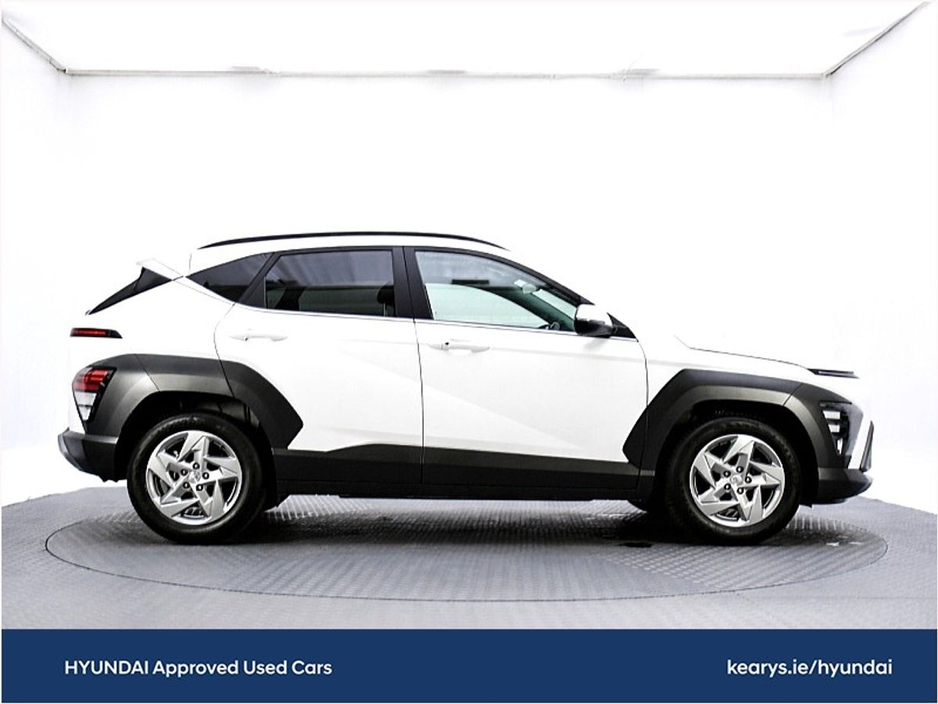 2024 Hyundai Kona - image 7