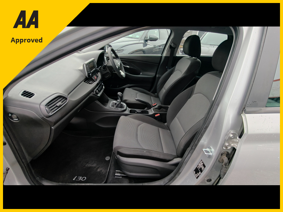 2018 Hyundai i30 - image 19