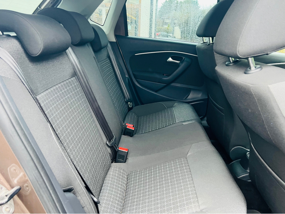 2014 Volkswagen Polo 1.2 AUTO // LOW MILEAGE // 2 KEYS €10,950