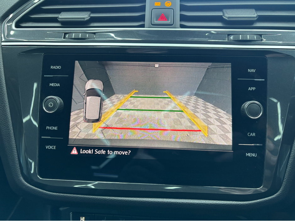 2020 Volkswagen Tiguan - image 17