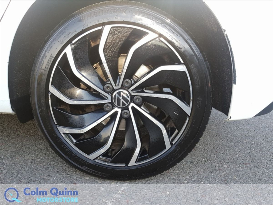 2021 Volkswagen Golf - image 5