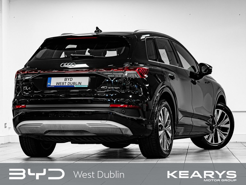 2022 Audi e-tron - image 8