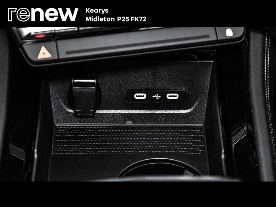 2025 Renault Austral techno full hybrid E-Tech 200 Auto €40,890