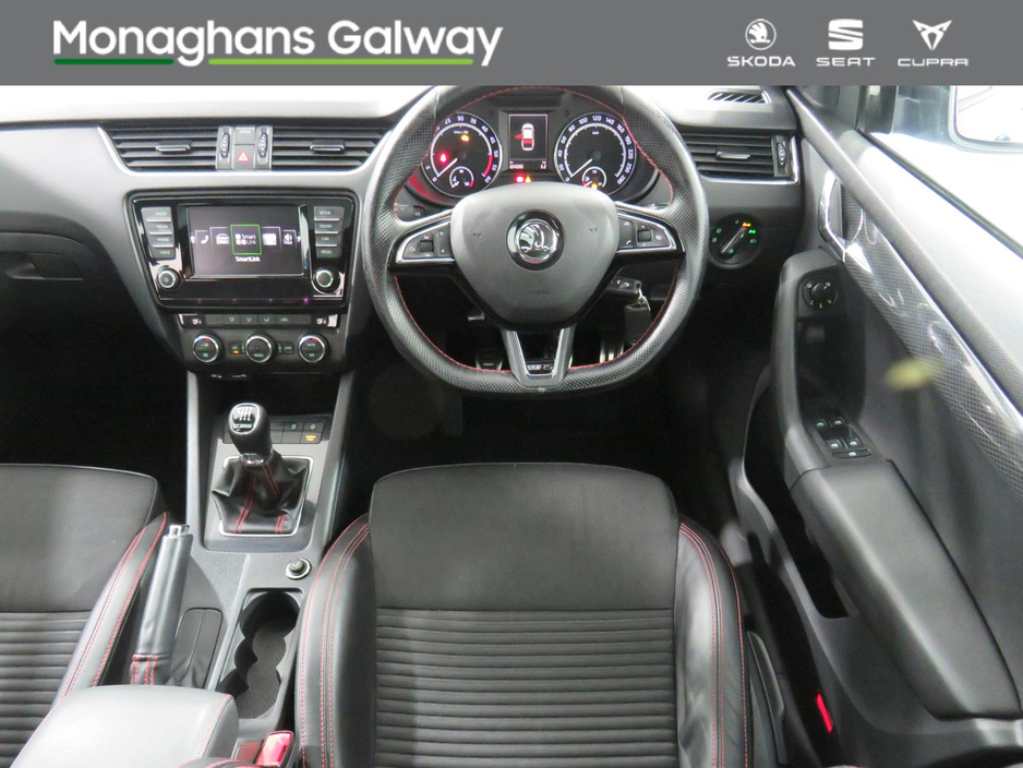 2016 Skoda Octavia - image 18