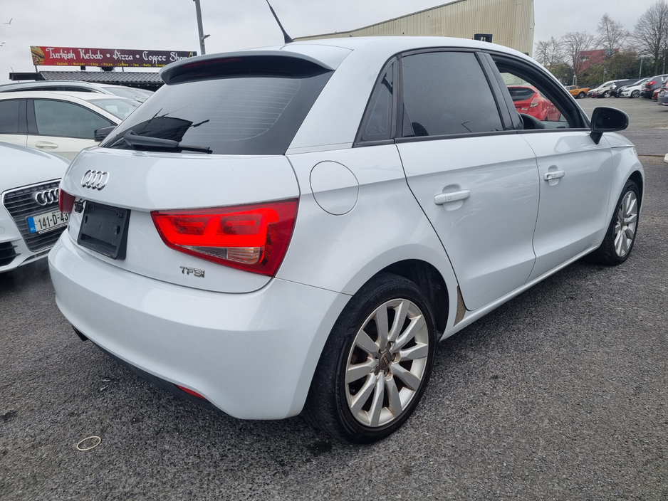 2013 Audi A1 - image 15