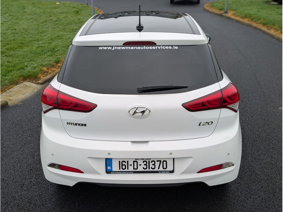 2016 Hyundai i20 - image 2