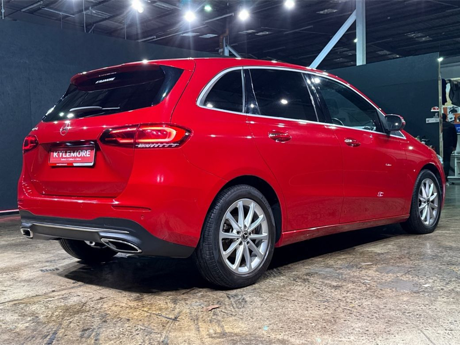 2019 Mercedes-Benz B Class B180 1.4 AUTOMATIC - HALF BLACK LEATHER - FACTORY ALLOY WHEELS - ELECTRIC/HEATED SEAT - REAR CAMERA €24,950