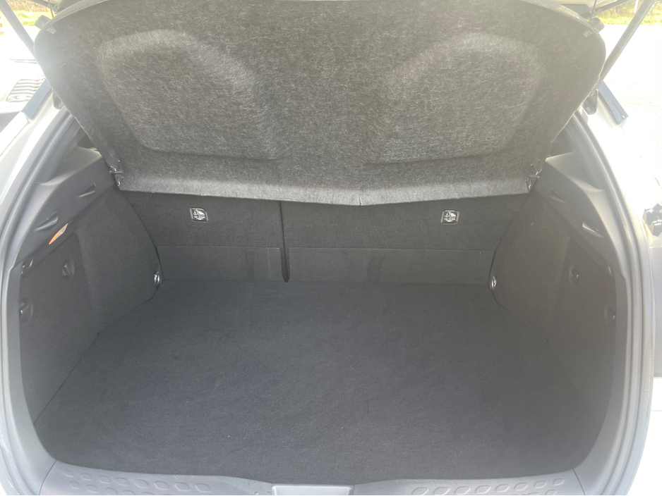 2019 Toyota C-HR - image 9