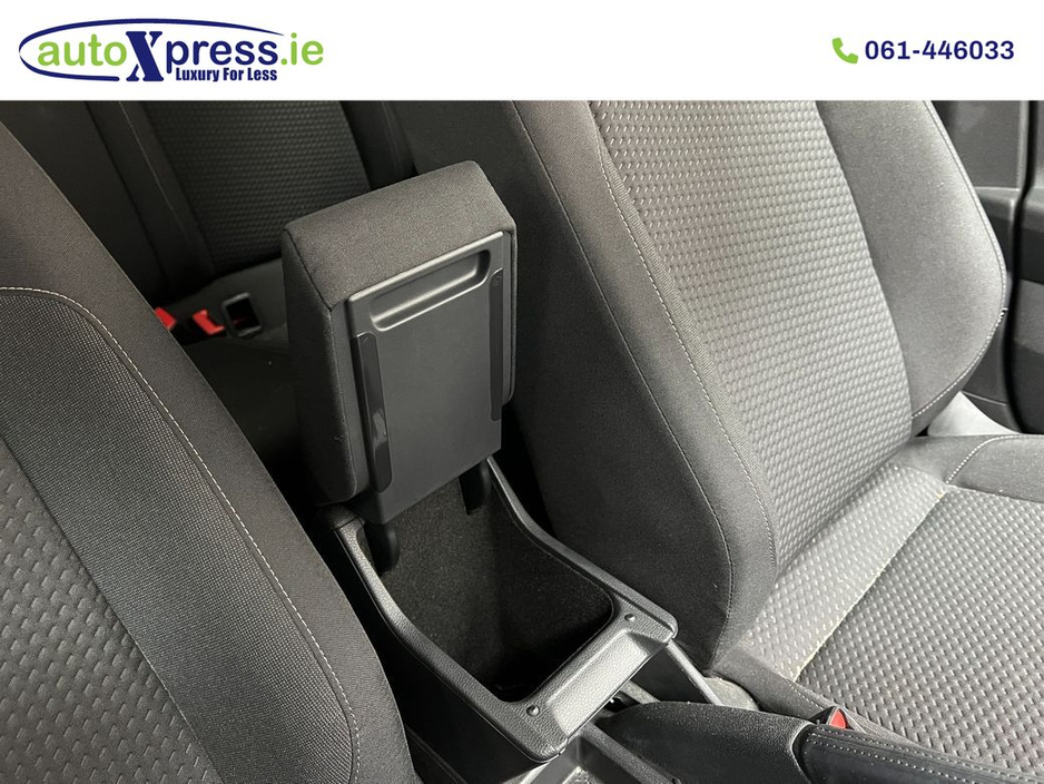 2018 Volkswagen Polo - image 27