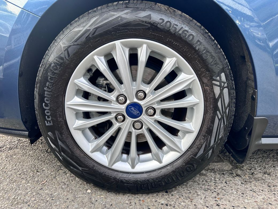 2020 Ford Focus - image 30