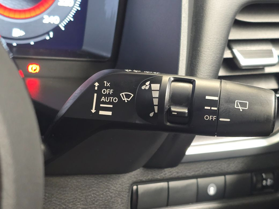 2025 Nissan X-Trail - image 24