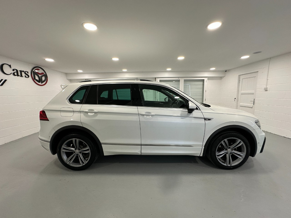 2018 Volkswagen Tiguan - image 19