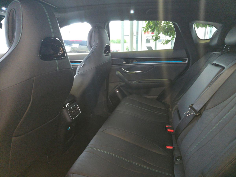 2026 BYD Seal U - image 13