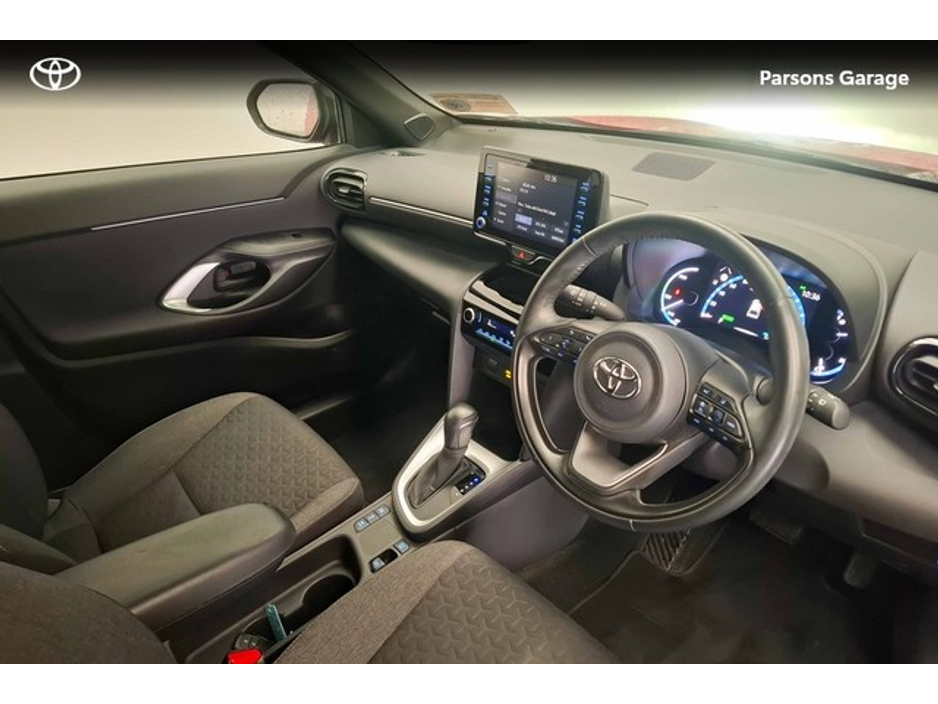 2023 Toyota Yaris Cross  €27,995