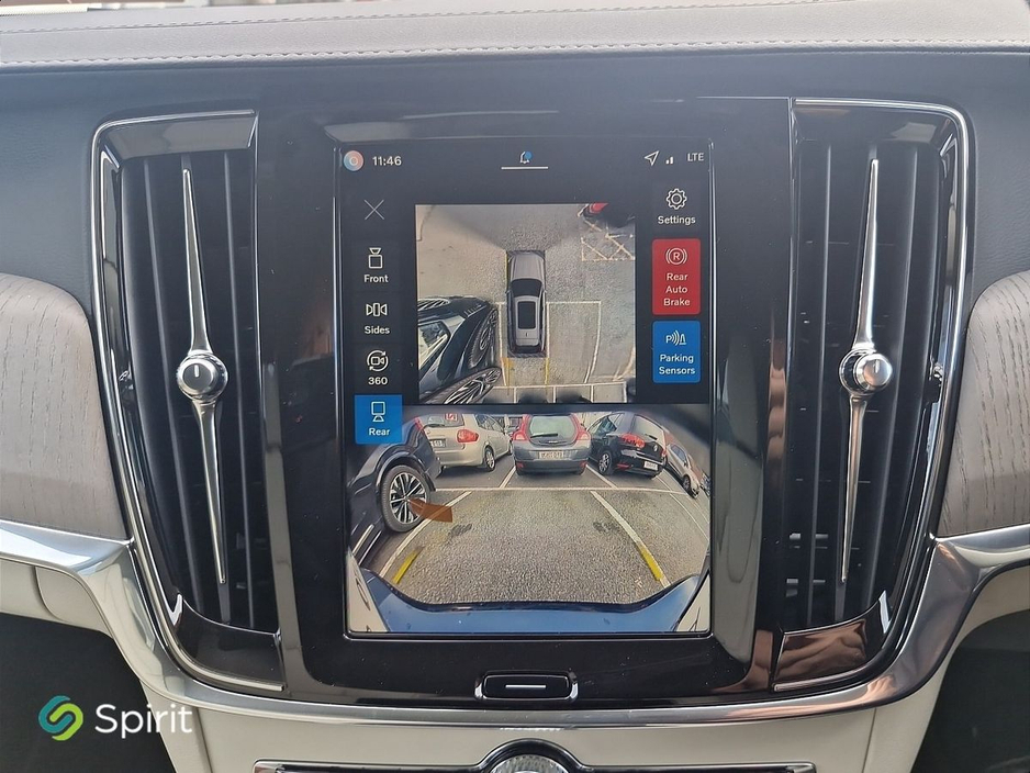 2026 Volvo V90 - image 14