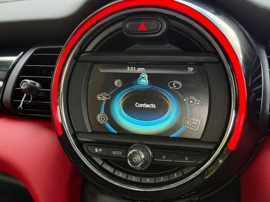 2018 MINI Hatch - image 21