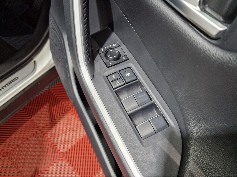 2022 Toyota Rav4 2.5 HYBRID SPORT AUTOMATIC **ORIGINAL IRISH CAR / APPLE CARPLAY / ACTIVE RADAR CRUISE CONTROL / ELECTRIC BOOTLID / FRONT & REAR PARKING ASSIST / HEATED FRONT SEATS / SAT NAV / REVERSE CAMERA** €38,450