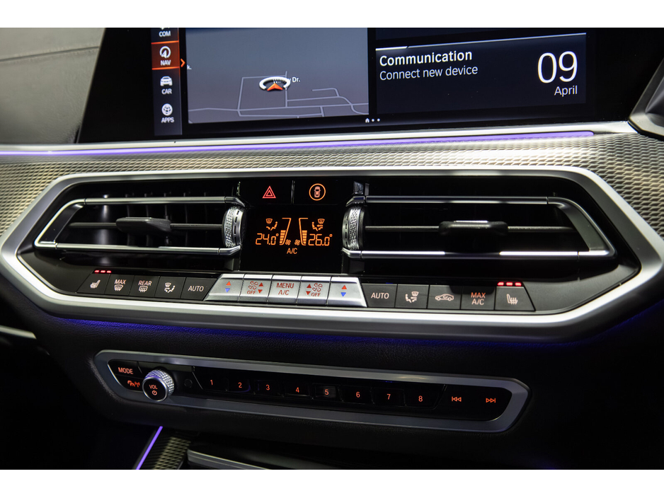 2022 BMW X5 - image 23