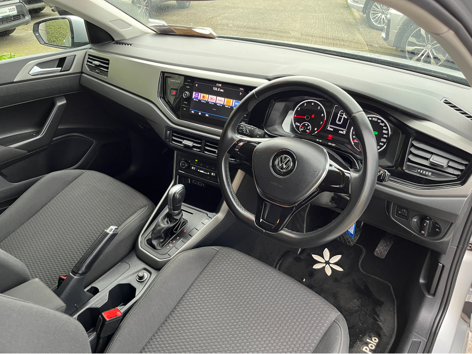 2018 Volkswagen Polo COMFORTLINE AUTOMATIC 1.0 PETROL //REVERSE CAMERA//CARPLAY// €14,950