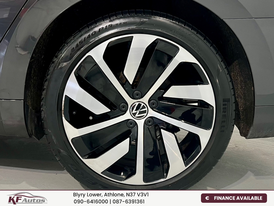 2023 Volkswagen Arteon - image 10