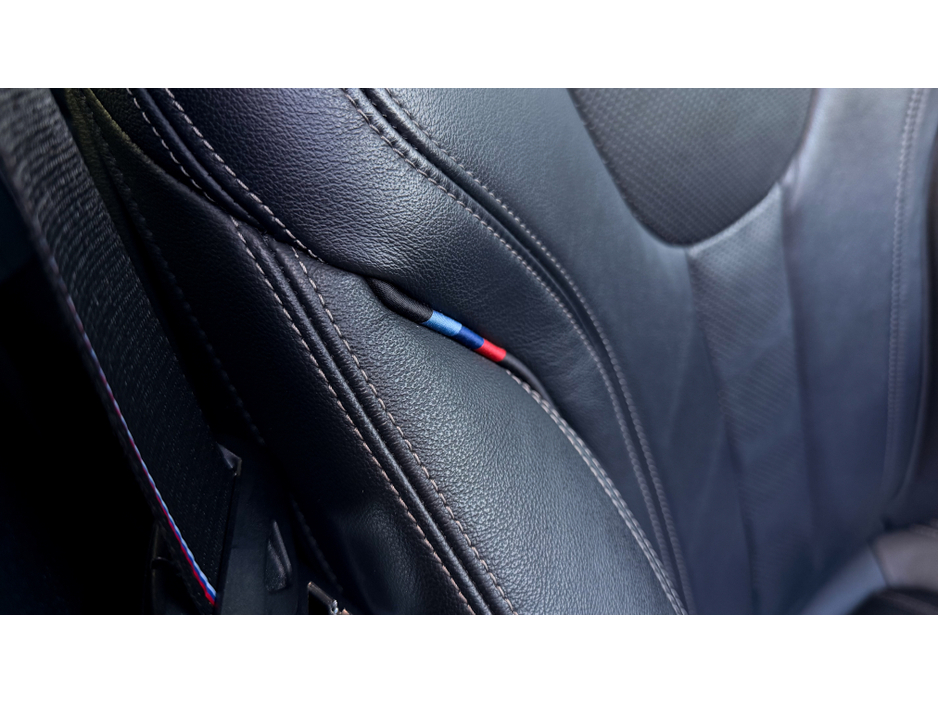 2020 BMW X5 - image 11