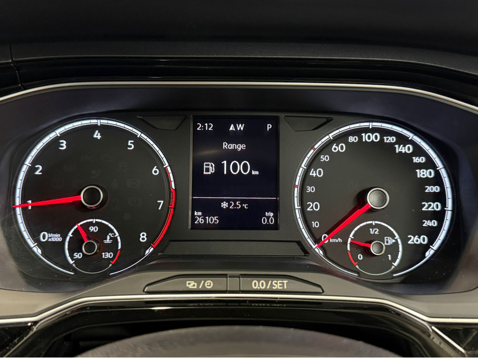 2018 Volkswagen Polo - image 14