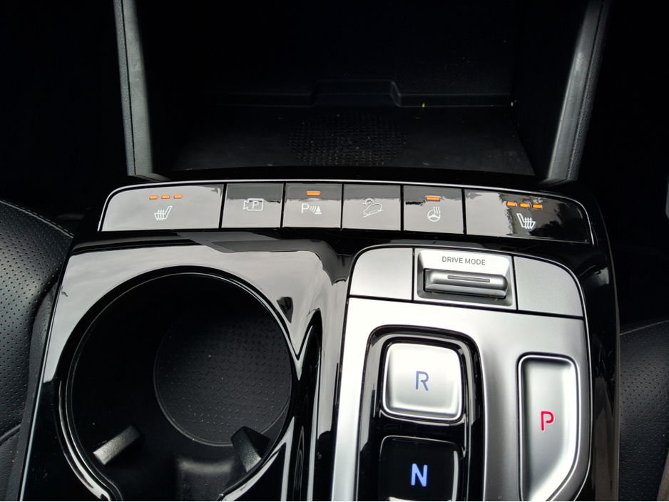 2024 Hyundai Tucson EXECUTIVE PLUS HYBRID - Side Steps - Warranty & AA 2029 - €40,950