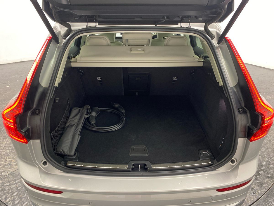 2024 Volvo XC60 2 YEARS SELKT WARRANTY ULTRA T6 PHEV €62,995