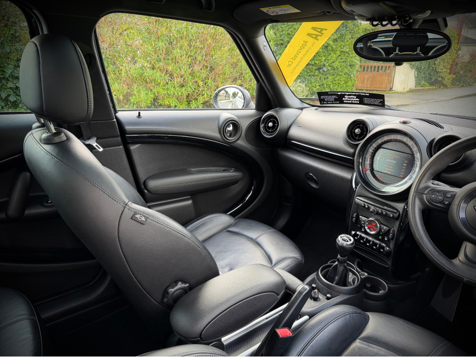 2016 MINI Countryman 1.6 Diesel Business Edition 5dr. €11,900