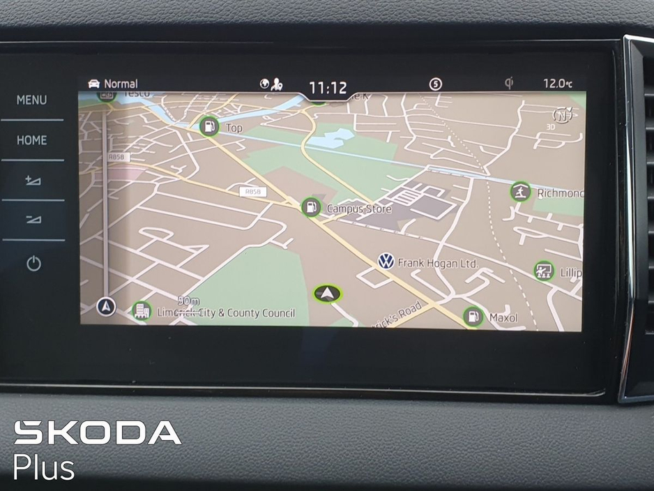 2023 Skoda Karoq - image 11