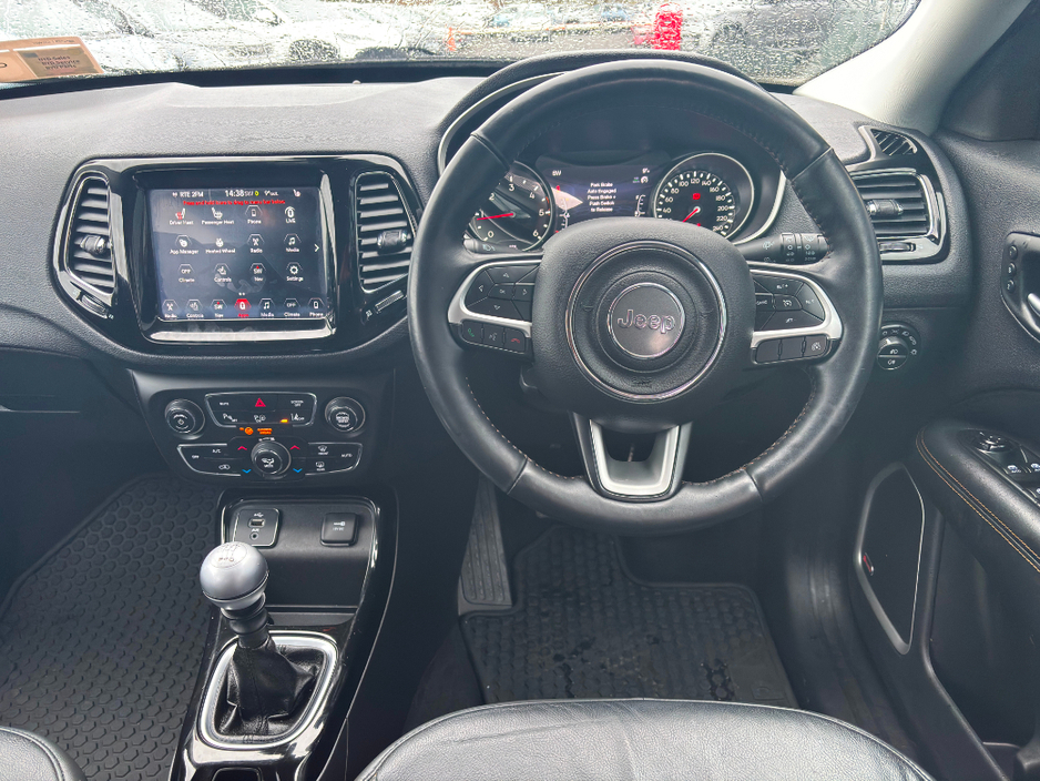 2019 Jeep Compass - image 10