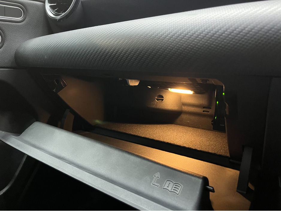 2020 Mercedes-Benz A Class €25950 2020 MERCEDES-BENZ A200D 2.0 AUTOMATIC / CRUISE CONTROL / REVERSE CAMERA / ELECTRIC MEMORY & HEATED SEATS / PADDLE SHIFTERS €25,950