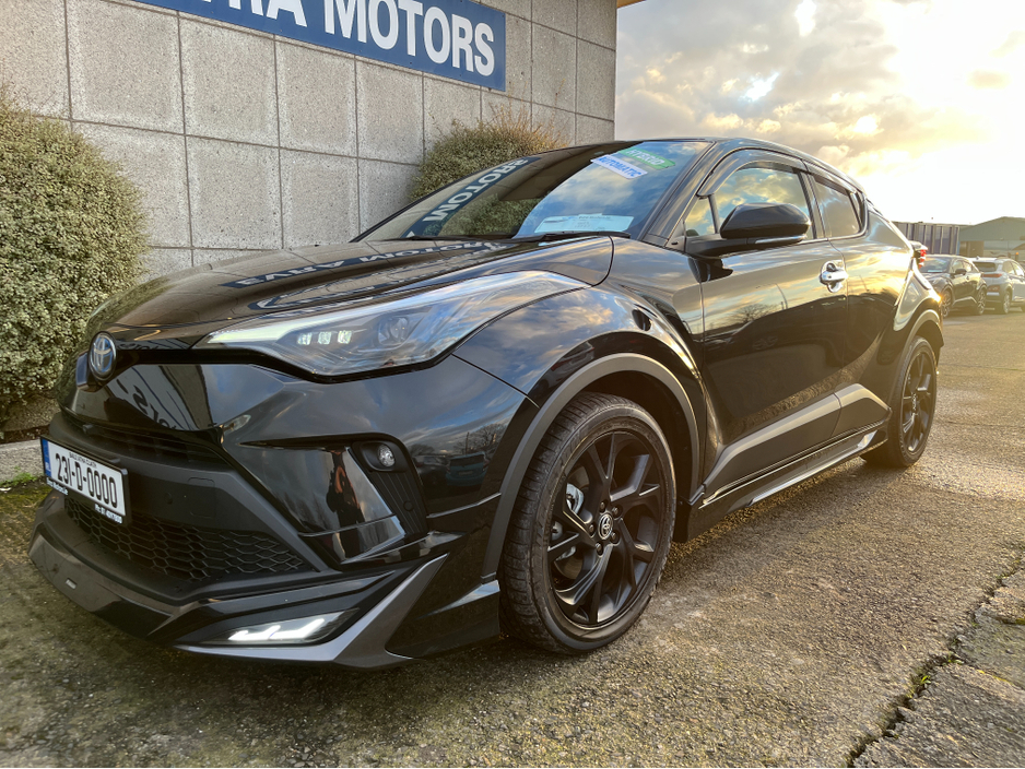2023 Toyota C-HR SOL MODELLISTA AUTOMATIC HYBRID 1.8 PETROL //360 PARKING CAMERAS//ADAPTIVE CRUISE CONTROL//HALF LEATHER HEATED SEATS//KEYLESS ENTRY// €29,950