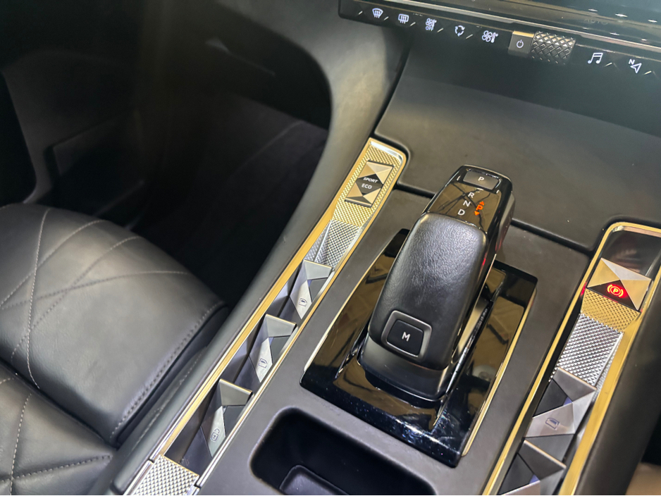 2023 DS Automobiles DS 7 Crossback - image 12