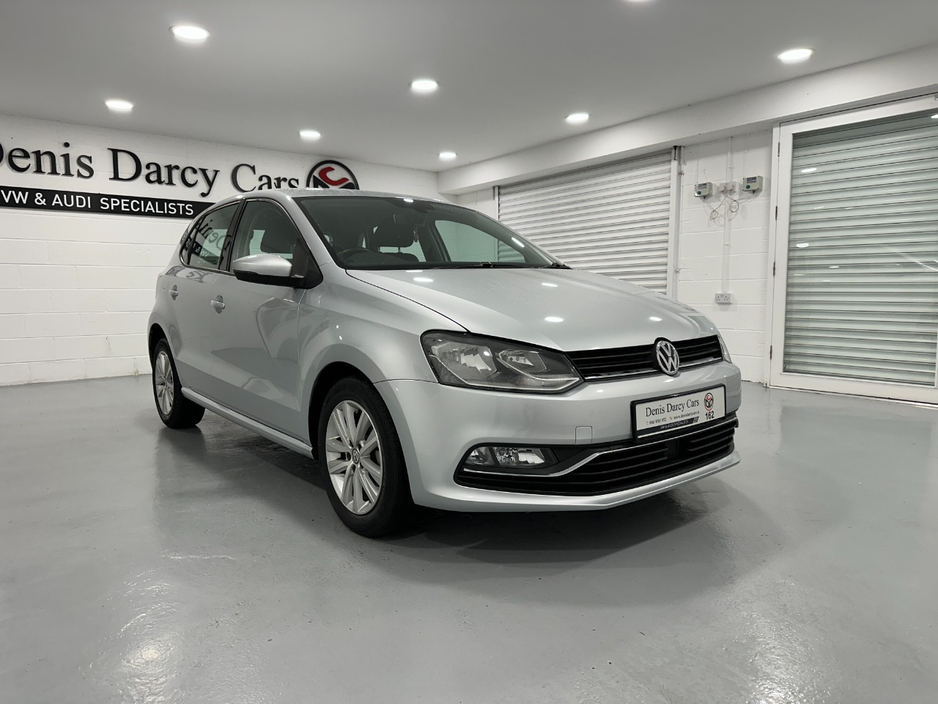 2016 Volkswagen Polo - image 2