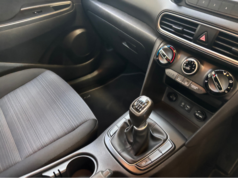 2019 Hyundai Kona - image 9