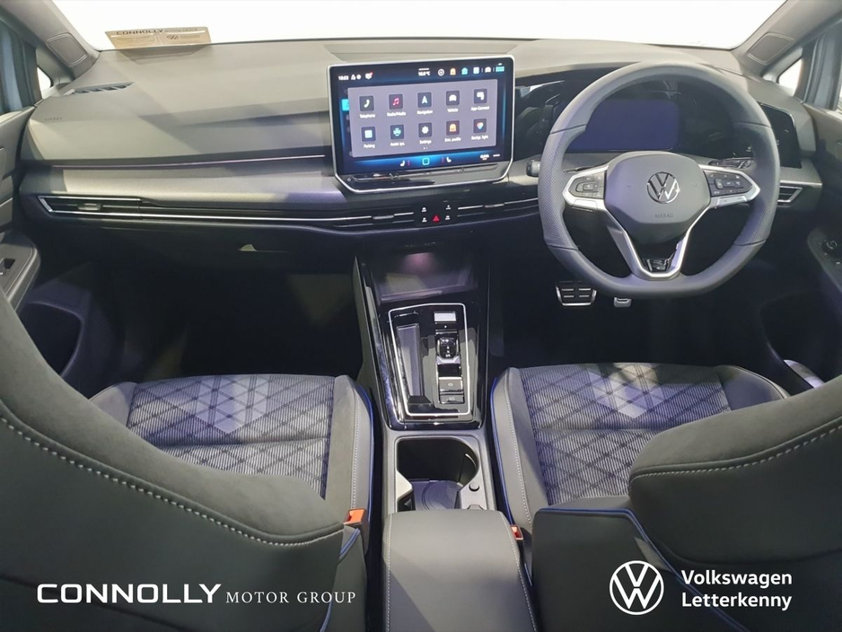 2026 Volkswagen Golf - image 4