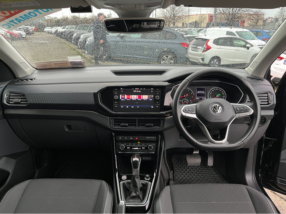 2020 Volkswagen T-Cross 1ST EDITION AUTOMATIC 1.0 PETROL //KEYLESS ENTRY//HALF LEATHER SEATS//REVERSE CAMERA// €21,950