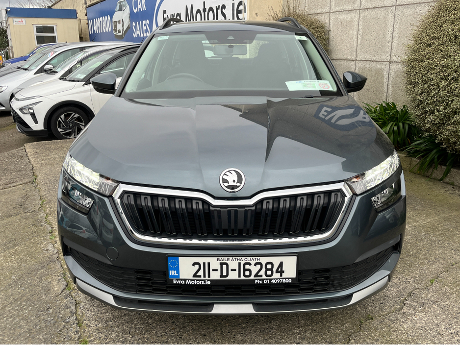2021 Skoda Kamiq - image 2