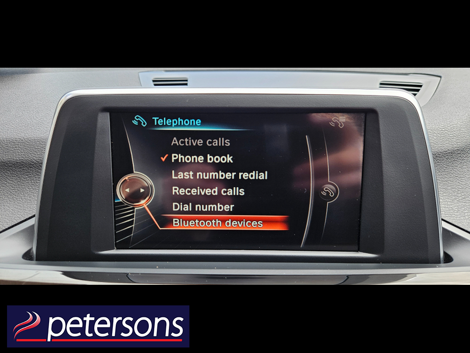 2016 BMW X1 - image 35