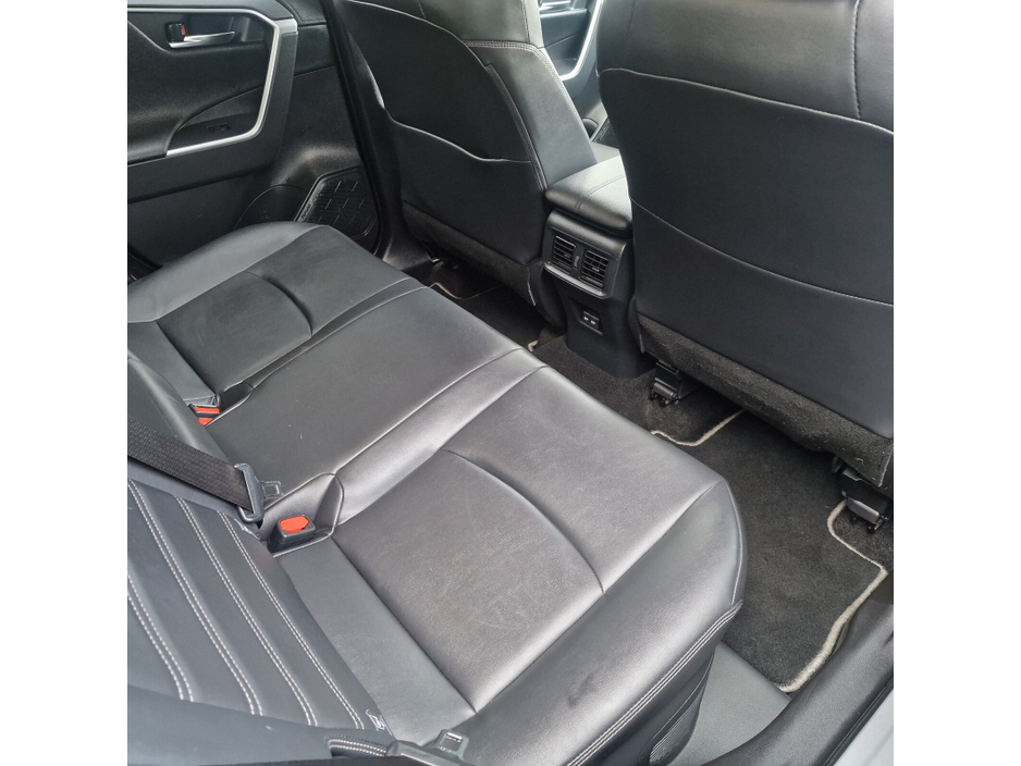 2022 Toyota Rav4 2.5 Hybrid Sol 2WD €31,950