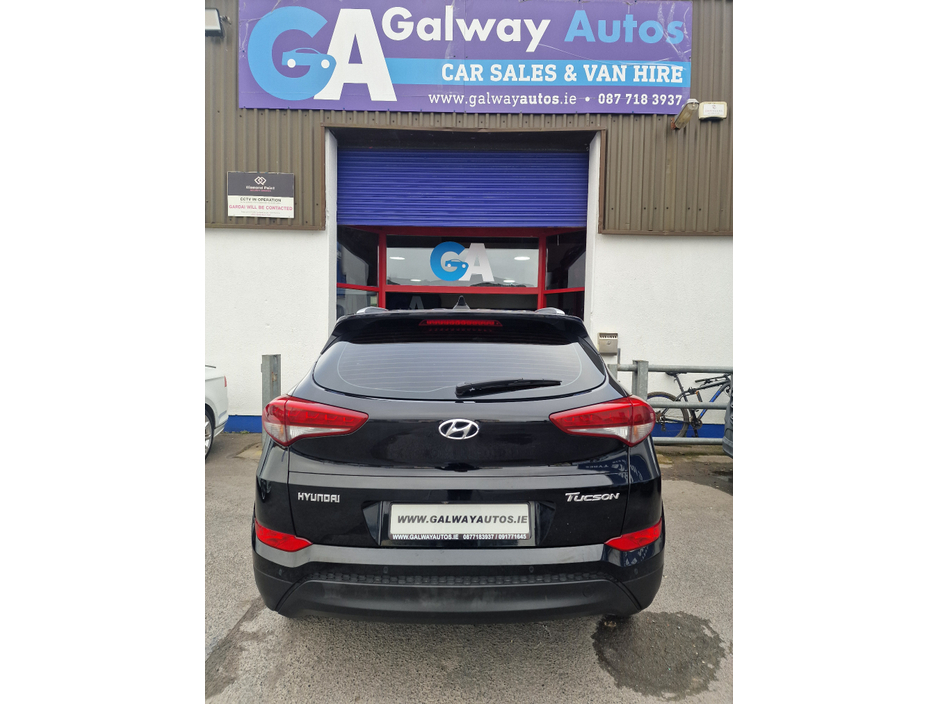 2017 Hyundai Tucson - image 14