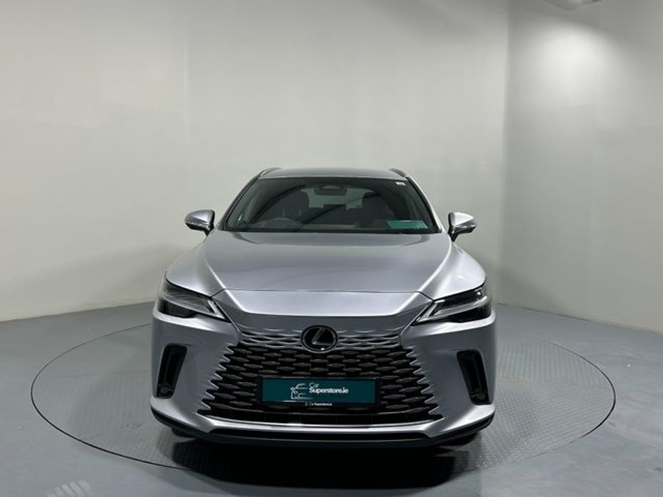 2025 Lexus RX 450h+ - image 2