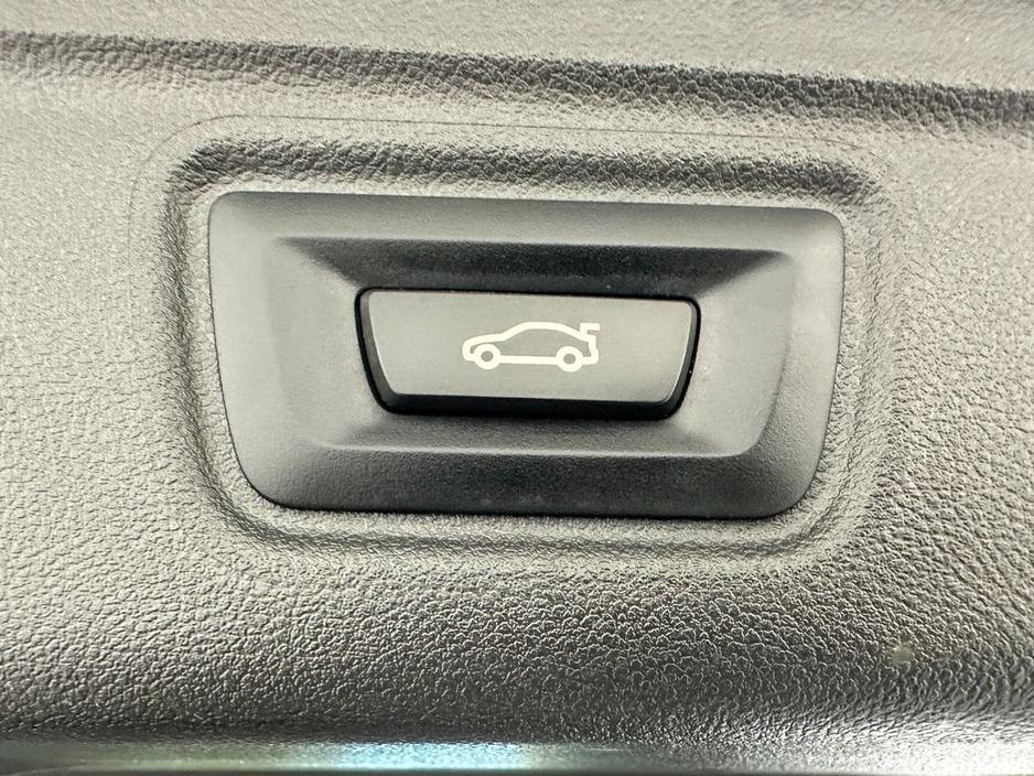 2022 BMW 3 Series 330E M Sport M Performance 222 €39,800