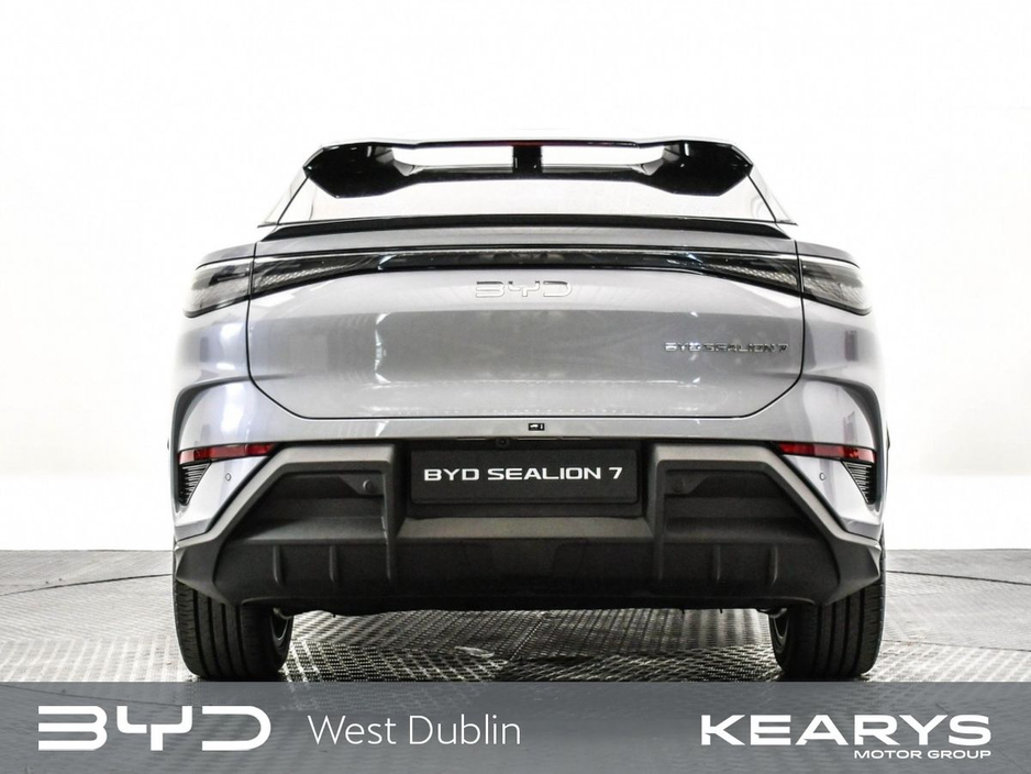 2026 BYD Sealion 7 - image 2
