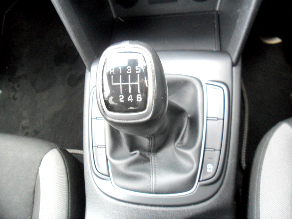 2019 Hyundai Kona - image 16